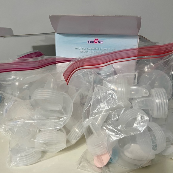 Spectra S1 Pump Set + Lot of Various Parts/Flanges - Picture 5 of 7